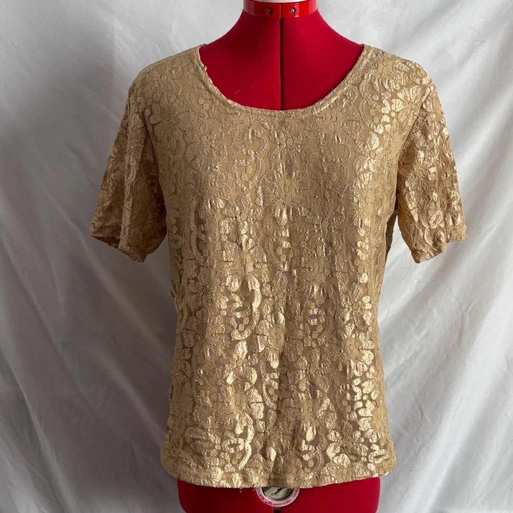 Chic Gold Lace Short Sleeve Top LL204